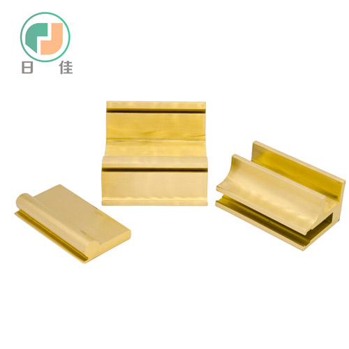 为了延长厦门铜材的使用寿命提高其美观度我们需要对厦门铜材表面进行处理